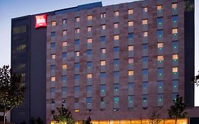 Ibis Santiago Las Condes