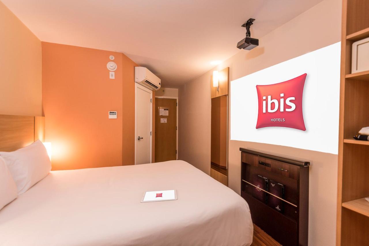 Ibis Santiago Las Condes Esterno foto