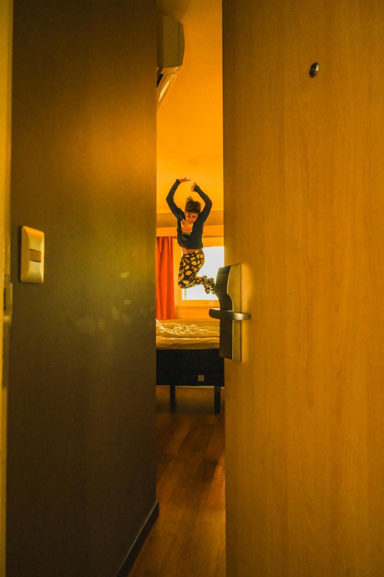 Ibis Santiago Las Condes Esterno foto